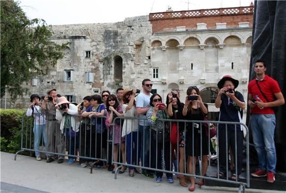 Pod sloganom 'Izađimo u siguran Split' održan peti Split Pride