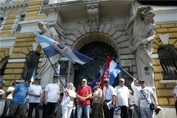 Mirni prosvjed radnika Jadrolinije