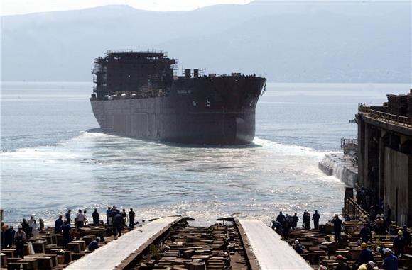 U 3. maju porinut tanker za prijevoz asfalta, prvo ovogodišnje porinuće 