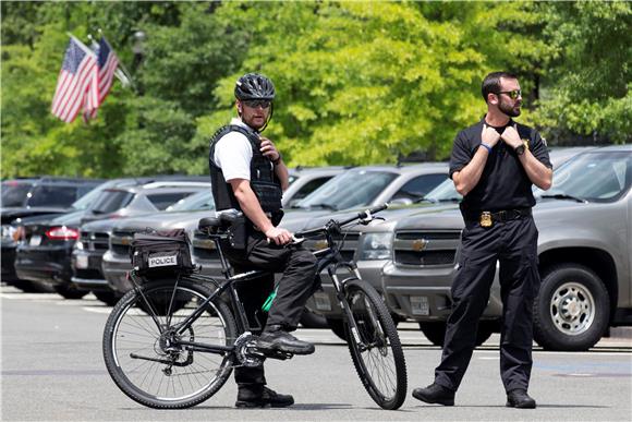 USA WHITE HOUSE EVACUATION 