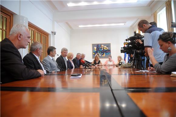 Konferencija za medije skupine zastupnika o Imunološkom zavodu