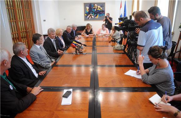 Konferencija za medije skupine zastupnika o Imunološkom zavodu