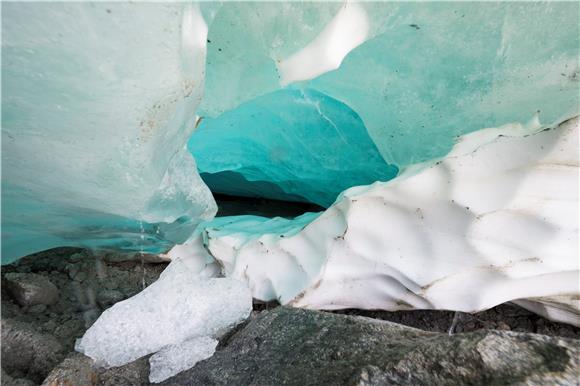 SWITZERLAND GLACIER RHONE