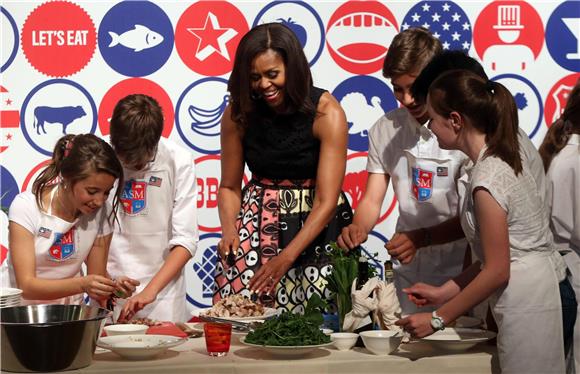 Michelle Obama u Milanu održala radionicu kuhanja