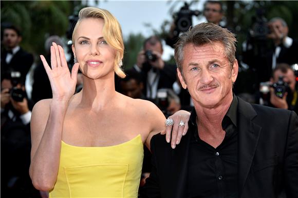 Charlize Theron i Sean Penn prekinuli zaruke