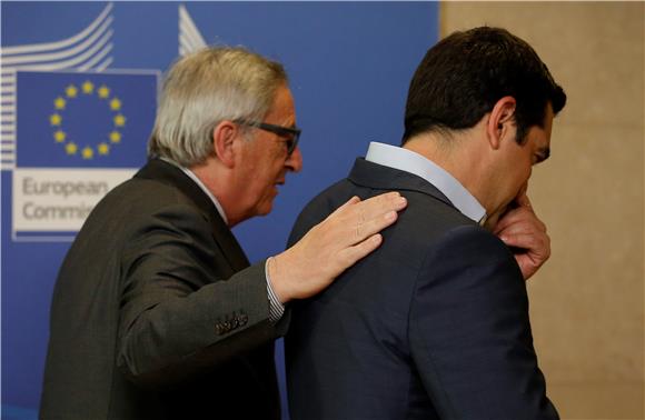 Juncker kaže da se Grčka ne bi smjela oslanjati na njega oko pregovora