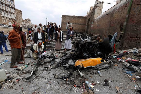 YEMEN HOUTHIS CAR BOMB