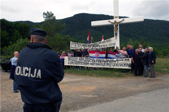 Kontraskup branitelja uoči komemoracije za žrtve ustaškog logora u Jadovnom