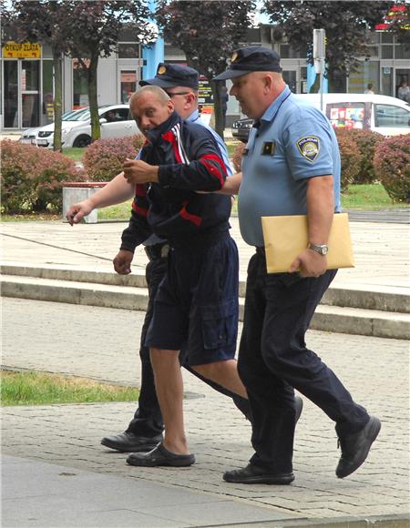 Priveden Zihnija Grahović, napadač na Željka Peratovića