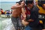 epaselect PHILIPPINES ACCIDENTS BOAT CAPSIZE