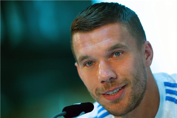 FILE GERMANY SOCCER PODOLSKI