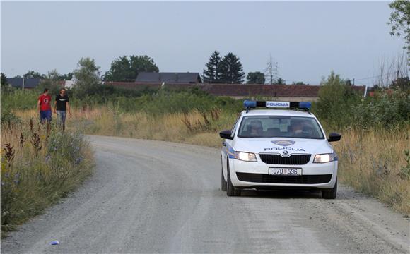 Članovi obitelji Markić s više od 140 krava krenuli prosvjedovati u Đakovo