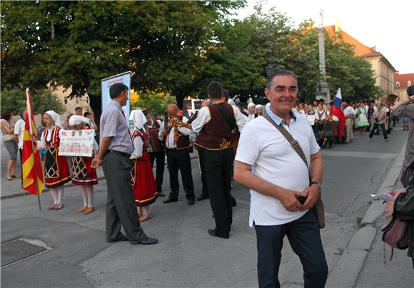 U Karlovcu počeo 18. međunarodni festival folklora 