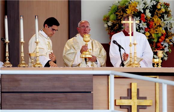 ECUADOR RELIGION