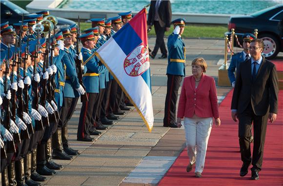 Merkel započela dvodnevni posjet Srbiji, večeras sastanak s Vučićem