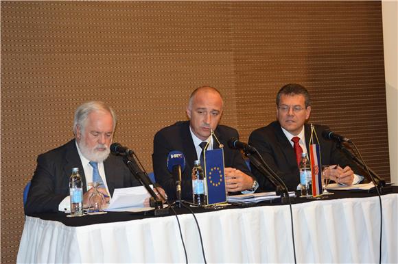 Dubrovnik CESEC Energy Forum identifies regional energy diversification projects