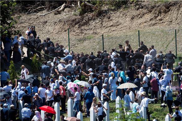 Obilježavanje 20. godišnjice genocida u Srebrenici