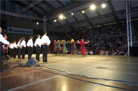 Završio 18. Međunarodni festival folklora u Karlovcu 