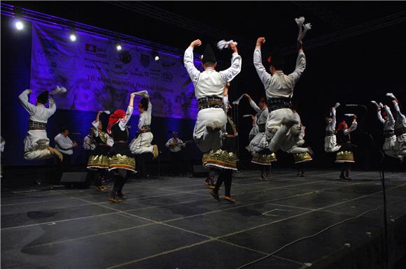 Završio 18. Međunarodni festival folklora u Karlovcu 