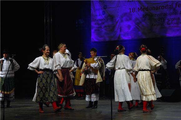 Završio 18. Međunarodni festival folklora u Karlovcu 