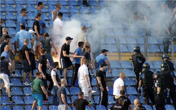 Sukob pred početak derbija Dinamo - Hajduk