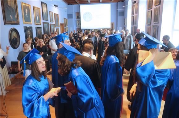 Promocija diplomanata iz područja bioindustrije sa studija u Zagrebu i Orleansu