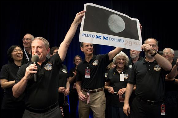 USA PLUTO FLYBY NASA