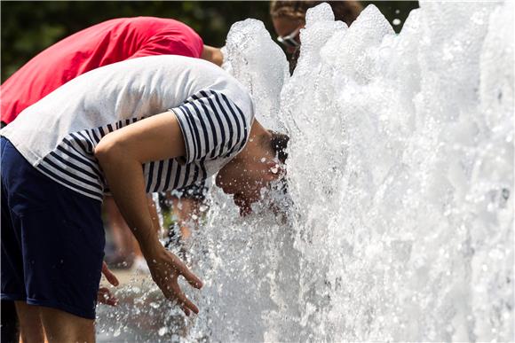 HUNGARY WEATHER HEAT WAVE