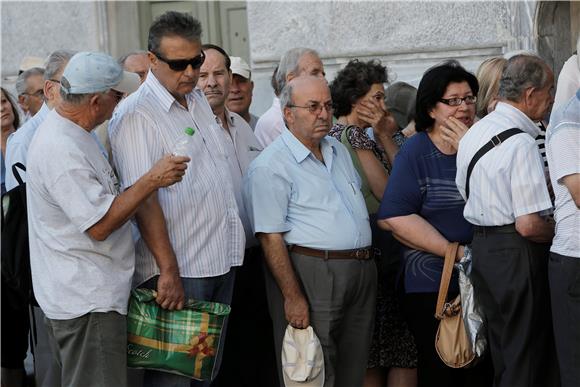 GREECE ECONOMY CRISIS