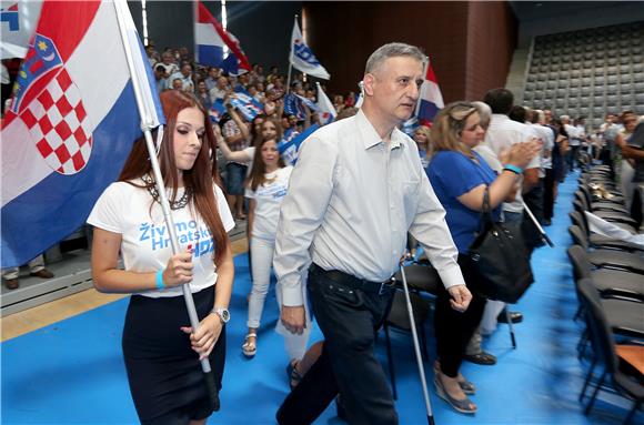 Karamarko- Salonska ljevica prijevarom pokušava doći do novog mandata