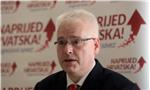 Josipović poziva predsjednicu da sazove izvanrednu saborsku sjednicu