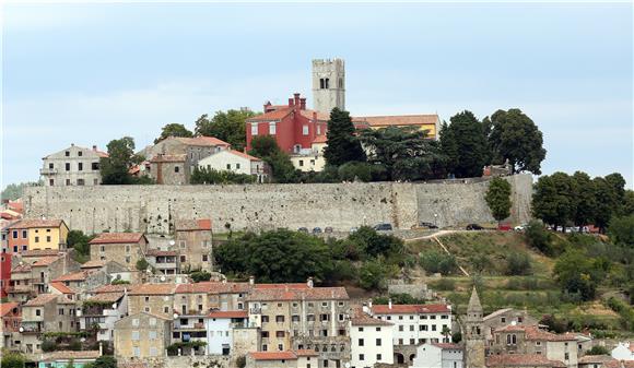 Grad Motovun