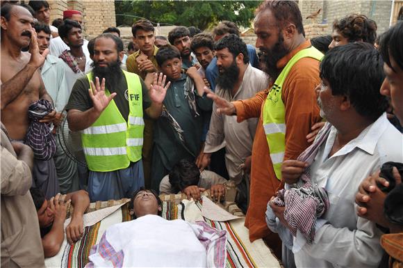 PAKISTAN FLOODS