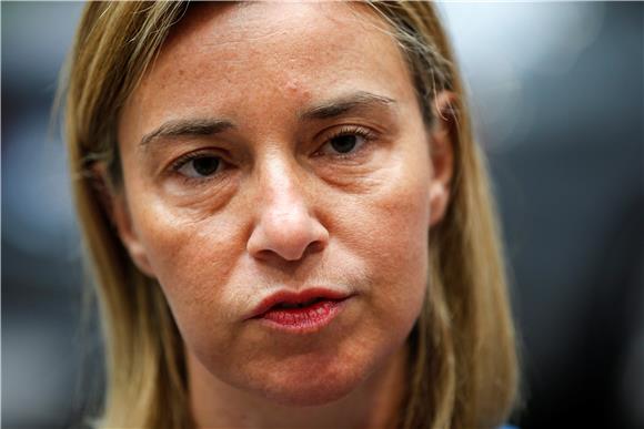 Mogherini i Hahn: BiH napravila ključni korak prema europskim integracijama