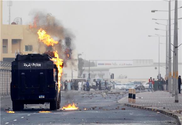 Bahrein: U bombaškom napadu ubijena dvojica policajaca