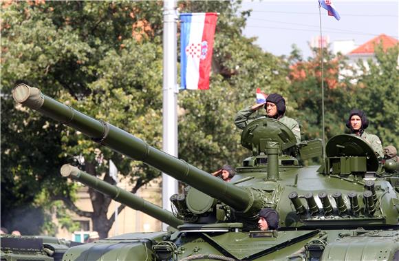 Održano završno uvježbavanje postroja za mimohod povodom Dana pobjede i Domovinske zahvalnosti