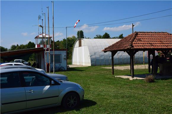 Istražuje se uzrok pada sportskog zrakoplova u kojem su poginula dva čovjeka