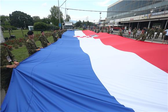 Generalna proba vojnog mimohoda povodom obilježavanja 20. obljetnice Oluje