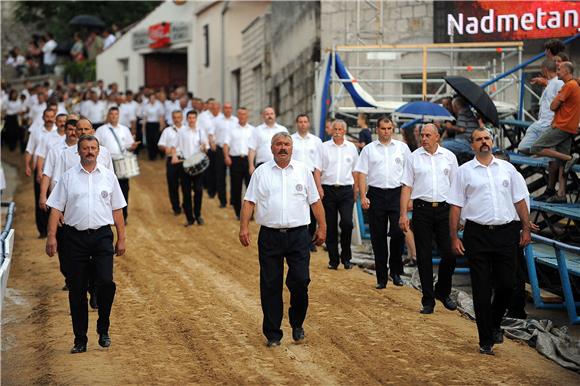 Sinj: Uoči 300-te Sinjske alke održala se Bara