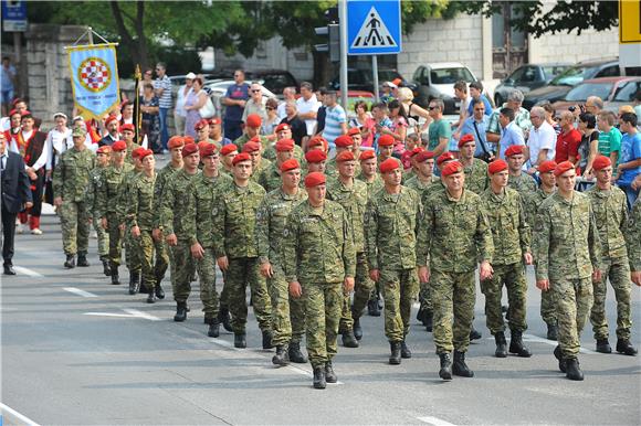 Sinj: procesija u povodu Velike Gospe 15.08.2015.