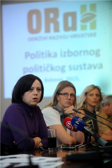 Mirela Holy organizirala je tribinu s temom 'Prijedlozi reforme izbornog sustava'