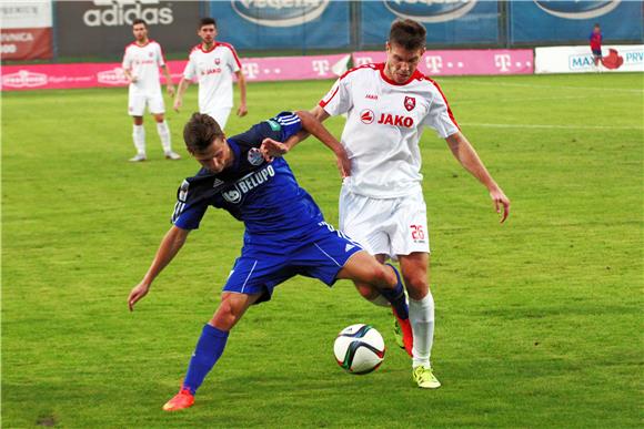 Prva HNL: Slaven Belupo - Zagreb 2-0 (poluvrijeme)