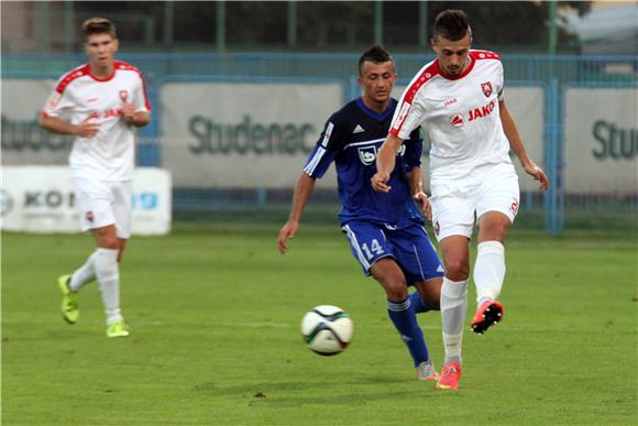 Prva HNL: Slaven Belupo - Zagreb 2-0 (poluvrijeme)