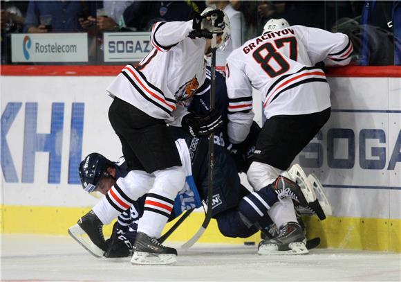 KHL - Poraz Medveščaka na startu sezone