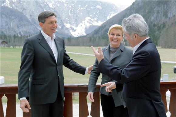 Croatian president to meet her Slovenian and Austrian colleagues in Alpbach