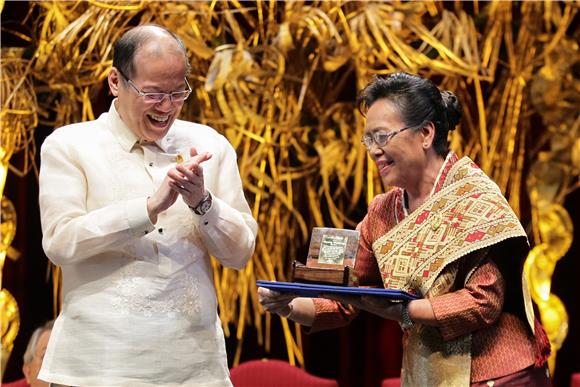 PHILIPPINES PEOPLE RAMON MAGSAYSAY AWARD 2015