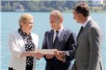 Croatian and Slovenian presidents hand letter to European Council president