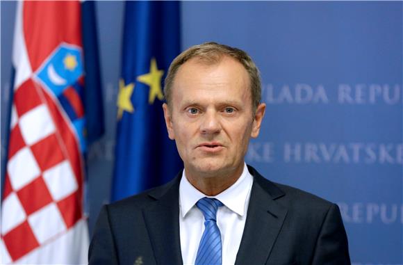 Tusk: na krizu s migrantima odgovoriti u duhu europskih vrijednosti