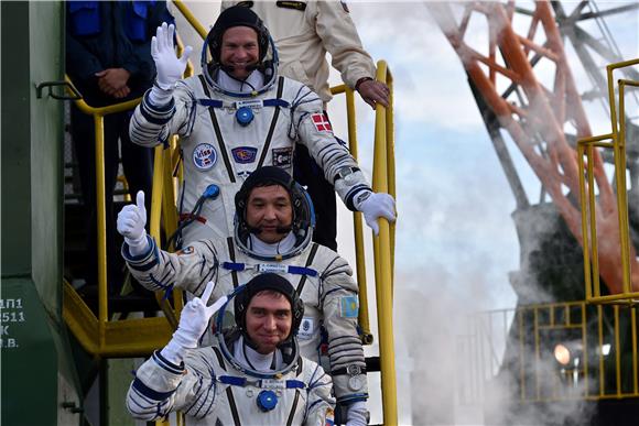 KAZAKHSTAN RUSSIA SPACE MISSION