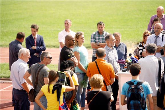 Obilazak atletskog stadiona Mladost